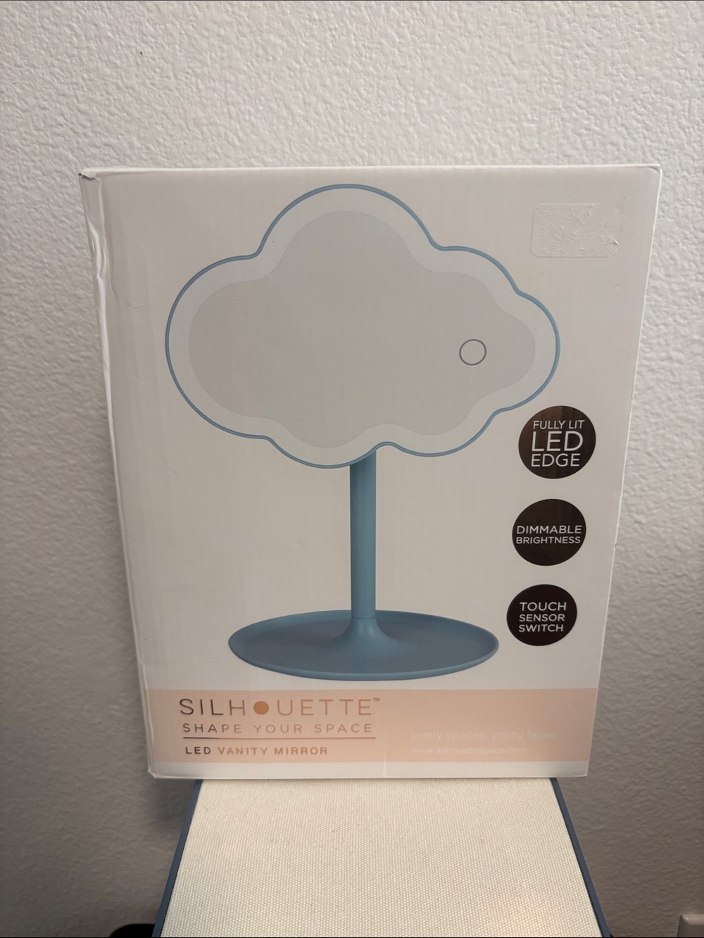 NIB Silhouette Cloud LED Vanity Mirror